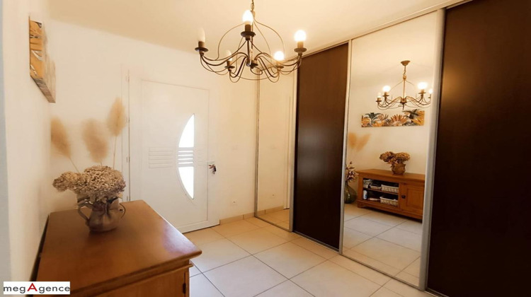 Ma-Cabane - Vente Maison ESCOUSSANS, 160 m²