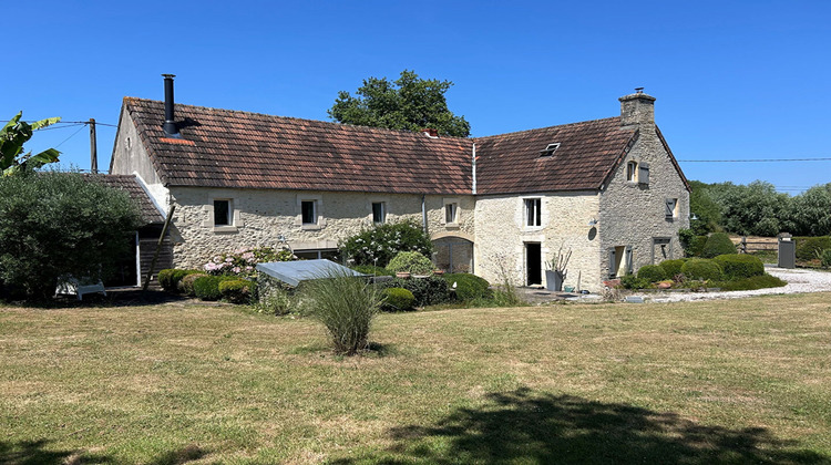 Ma-Cabane - Vente Maison ESQUAY-SUR-SEULLES, 217 m²