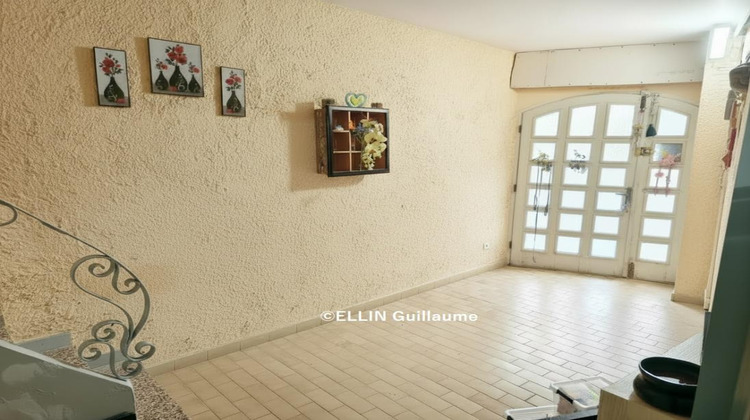 Ma-Cabane - Vente Maison ESTAGEL, 61 m²