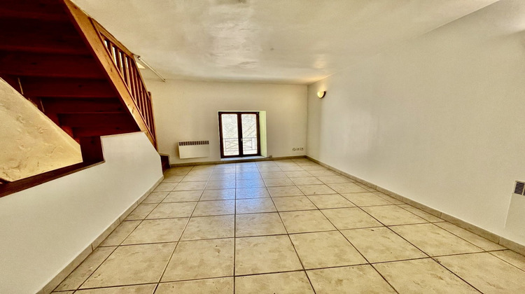 Ma-Cabane - Vente Maison ESTAGEL, 61 m²