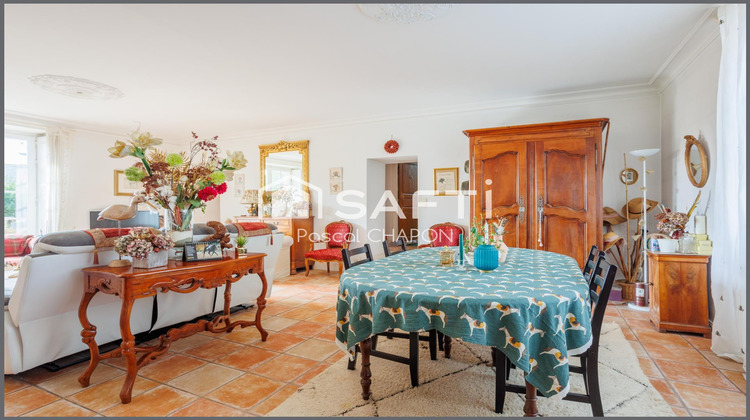 Ma-Cabane - Vente Maison Etrelles, 228 m²