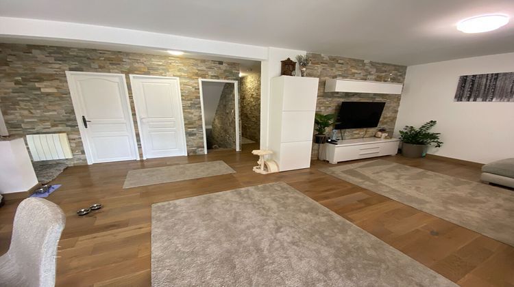 Ma-Cabane - Vente Maison ETREMBIERES, 141 m²