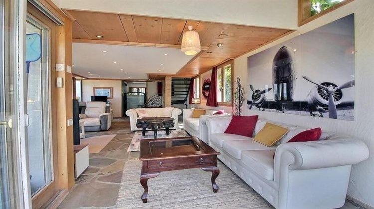 Ma-Cabane - Vente Maison EVIAN LES BAINS, 190 m²