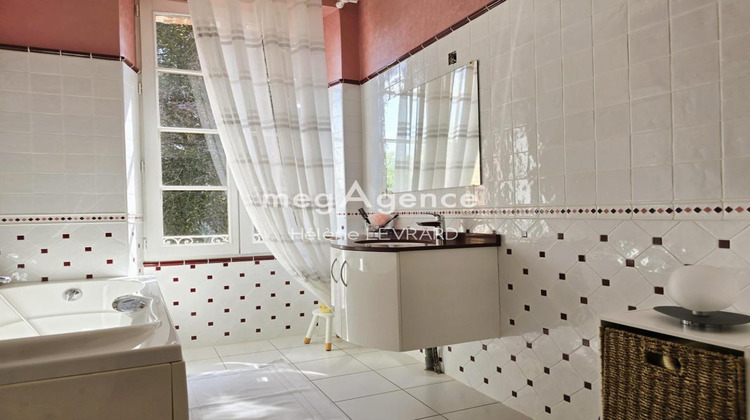 Ma-Cabane - Vente Maison EVRON, 263 m²