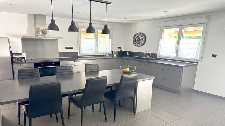 Ma-Cabane - Vente Maison EYGALIERES, 101 m²