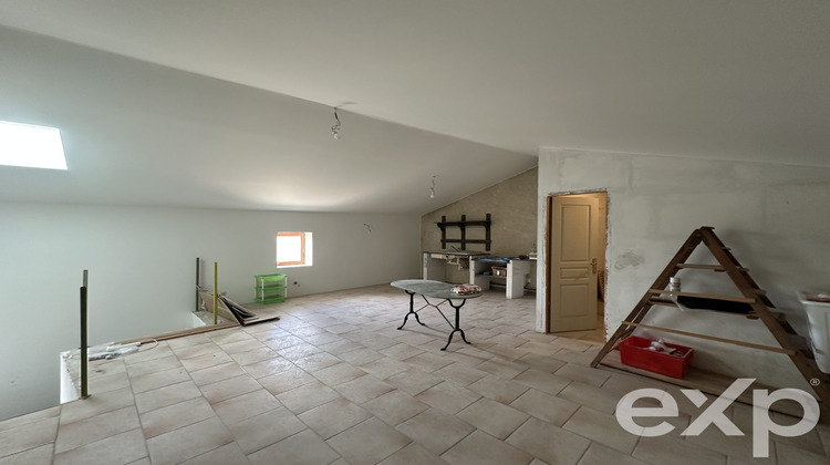 Ma-Cabane - Vente Maison Eyguières, 99 m²