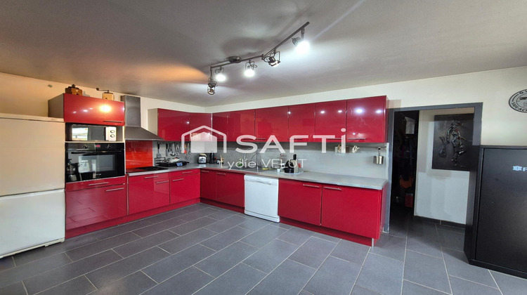 Ma-Cabane - Vente Maison Eyguieres, 134 m²