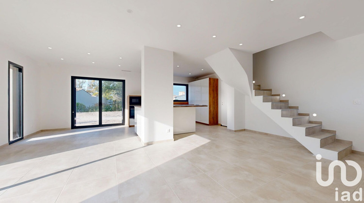 Ma-Cabane - Vente Maison Eyguières, 108 m²