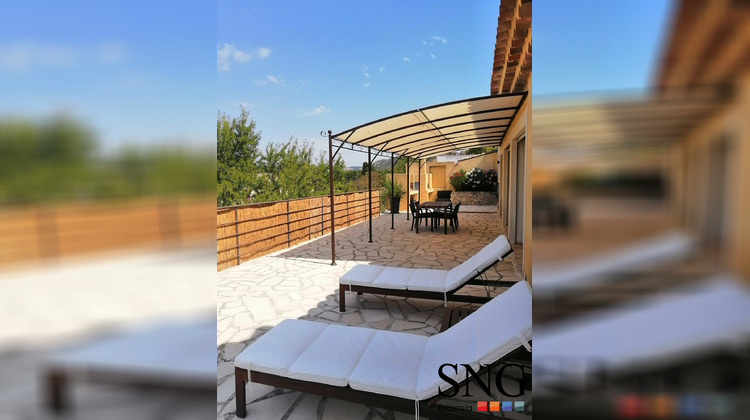 Ma-Cabane - Vente Maison Eyguières, 202 m²