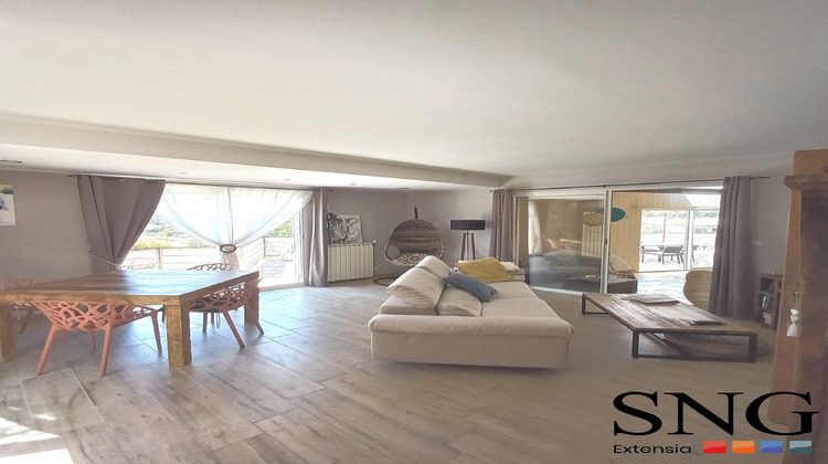 Ma-Cabane - Vente Maison Eyguières, 202 m²