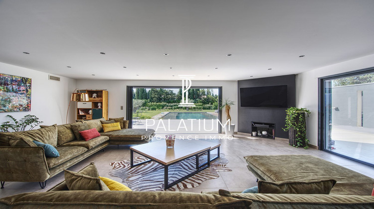Ma-Cabane - Vente Maison Eyguières, 210 m²