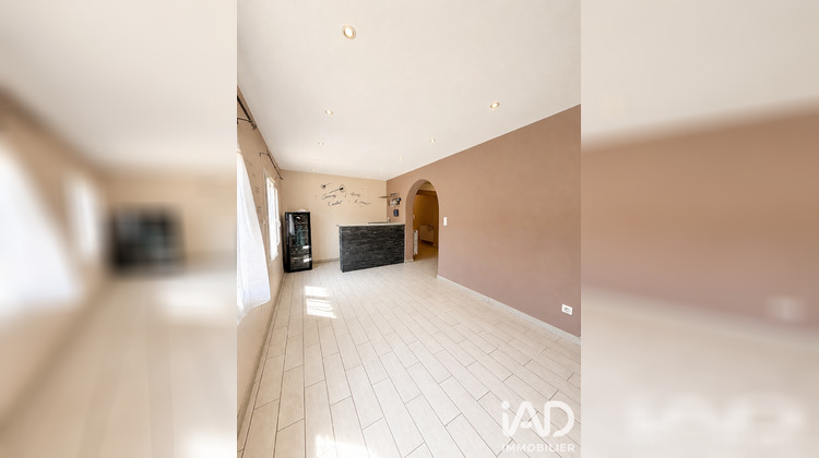 Ma-Cabane - Vente Maison Eyguières, 245 m²