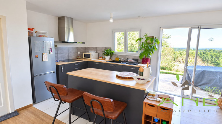 Ma-Cabane - Vente Maison Eymouthiers, 82 m²