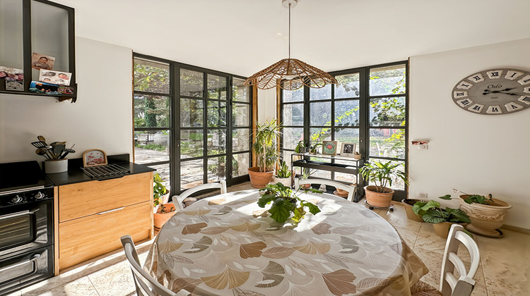 Ma-Cabane - Vente Maison EYRAGUES, 260 m²