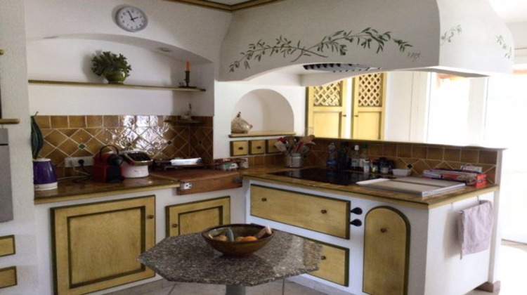 Ma-Cabane - Vente Maison Eyragues, 227 m²