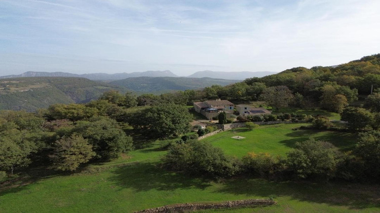 Ma-Cabane - Vente Maison Eyzahut, 320 m²