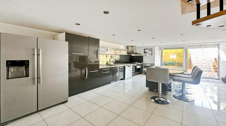 Ma-Cabane - Vente Maison FAGNON, 250 m²