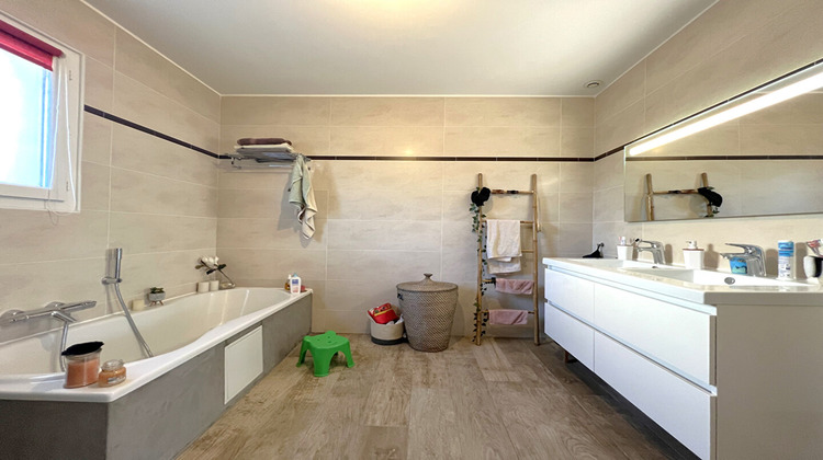 Ma-Cabane - Vente Maison FARAMANS, 124 m²