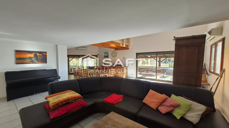 Ma-Cabane - Vente Maison Faramans, 200 m²