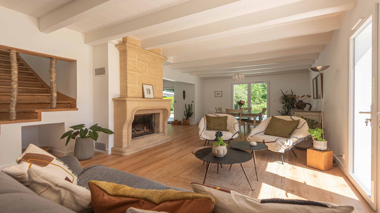 Ma-Cabane - Vente Maison Fargues-Saint-Hilaire, 225 m²