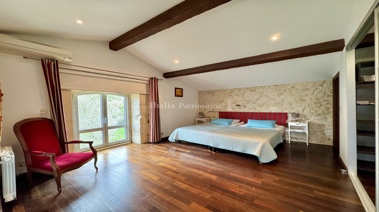 Ma-Cabane - Vente Maison Fargues-Saint-Hilaire, 250 m²