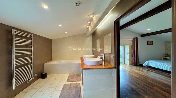 Ma-Cabane - Vente Maison Fargues-Saint-Hilaire, 250 m²