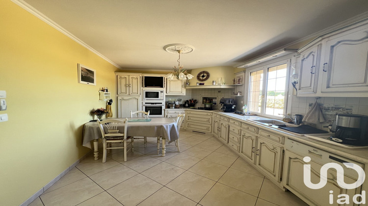 Ma-Cabane - Vente Maison Fatines, 219 m²