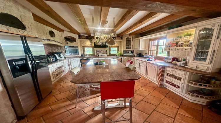 Ma-Cabane - Vente Maison FAUGUERNON, 288 m²
