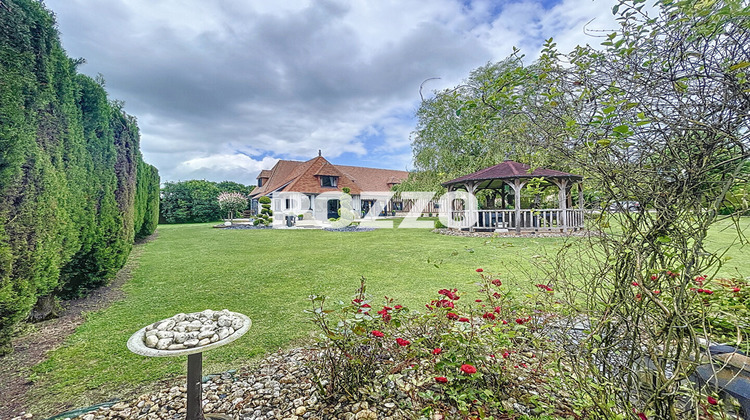 Ma-Cabane - Vente Maison FAUGUERNON, 250 m²