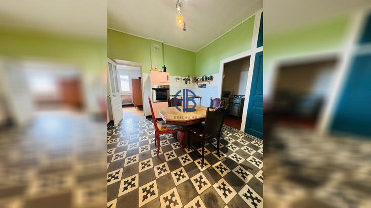 Ma-Cabane - Vente Maison FAVERGES-DE-LA-TOUR, 145 m²