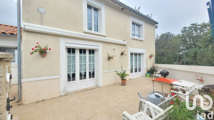 Ma-Cabane - Vente Maison Faymoreau, 110 m²