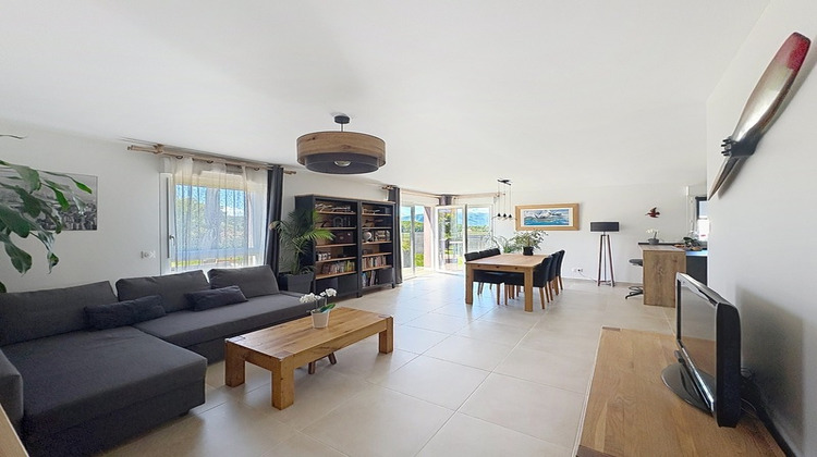 Ma-Cabane - Vente Maison FEIGERES, 101 m²