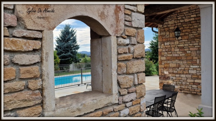 Ma-Cabane - Vente Maison FEILLENS, 290 m²