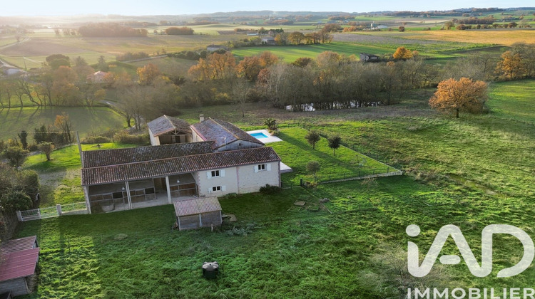 Ma-Cabane - Vente Maison Fénols, 324 m²