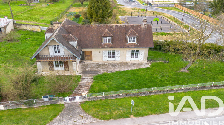 Ma-Cabane - Vente Maison Fère-Champenoise, 250 m²