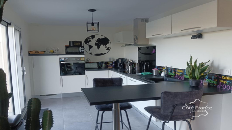 Ma-Cabane - Vente Maison FERMANVILLE, 99 m²