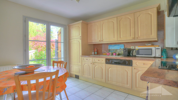 Ma-Cabane - Vente Maison Ferney-Voltaire, 80 m²