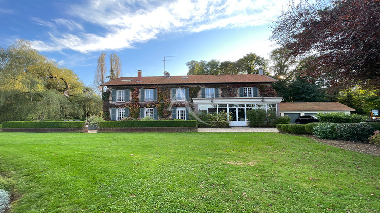 Ma-Cabane - Vente Maison FEROLLES-ATTILLY, 427 m²