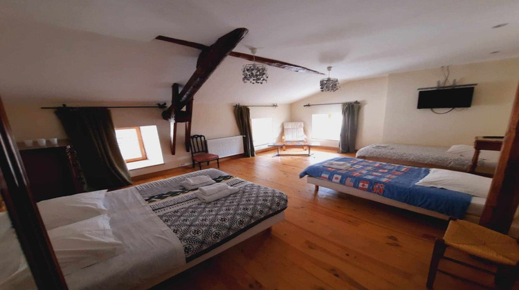 Ma-Cabane - Vente Maison FERRIERES SAINT MARY, 267 m²