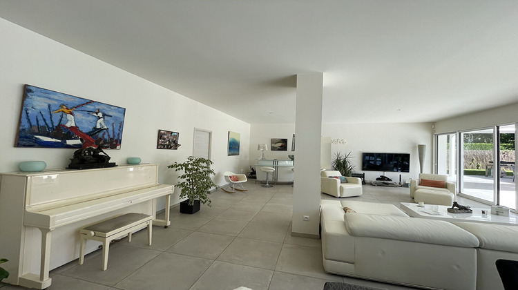 Ma-Cabane - Vente Maison FEUCHEROLLES, 0 m²