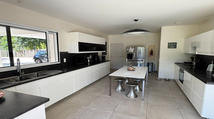 Ma-Cabane - Vente Maison FEUCHEROLLES, 0 m²