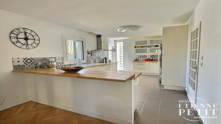 Ma-Cabane - Vente Maison FEUCHEROLLES, 220 m²