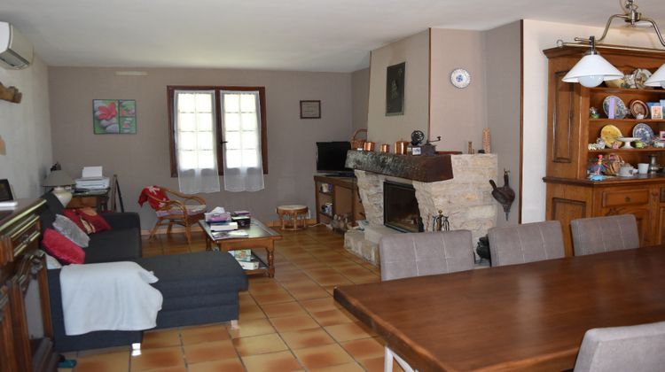 Ma-Cabane - Vente Maison Feuillade, 99 m²