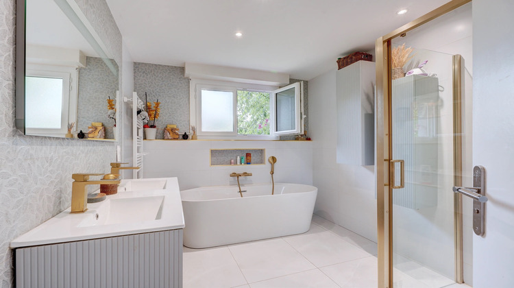 Ma-Cabane - Vente Maison FEYZIN, 231 m²