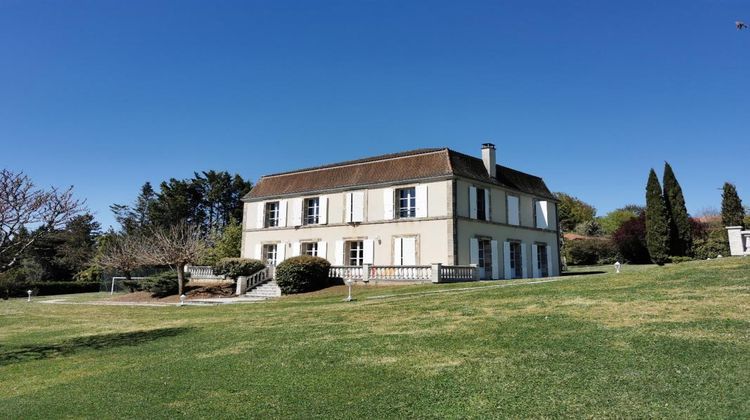 Ma-Cabane - Vente Maison FIGEAC, 320 m²