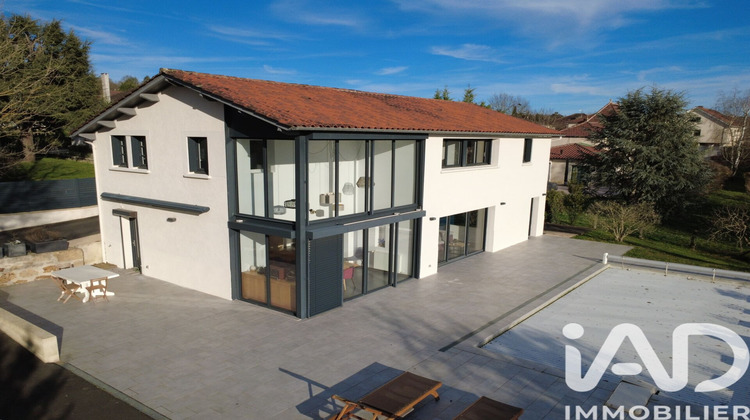 Ma-Cabane - Vente Maison Figeac, 220 m²