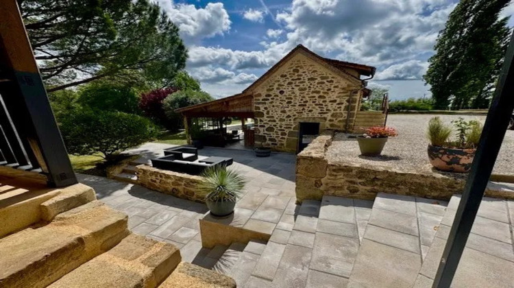 Ma-Cabane - Vente Maison FIGEAC, 200 m²