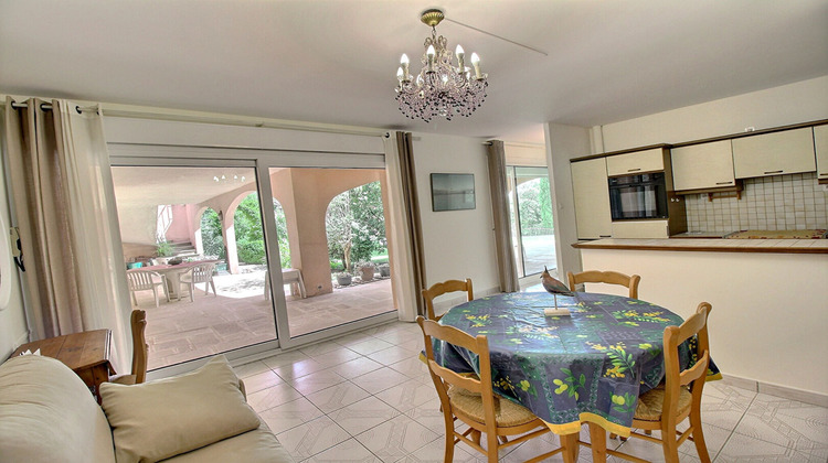 Ma-Cabane - Vente Maison FLASSAN, 220 m²