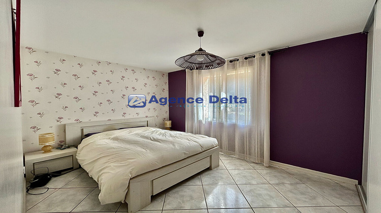 Ma-Cabane - Vente Maison FLASSANS-SUR-ISSOLE, 182 m²