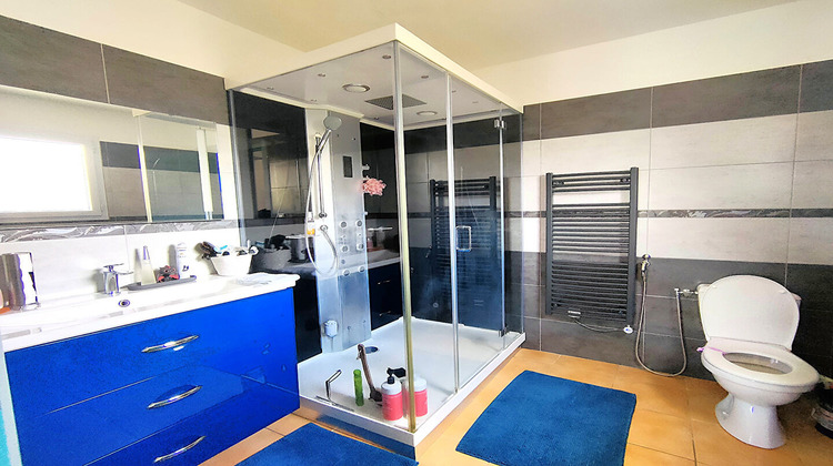 Ma-Cabane - Vente Maison FLASSANS-SUR-ISSOLE, 119 m²